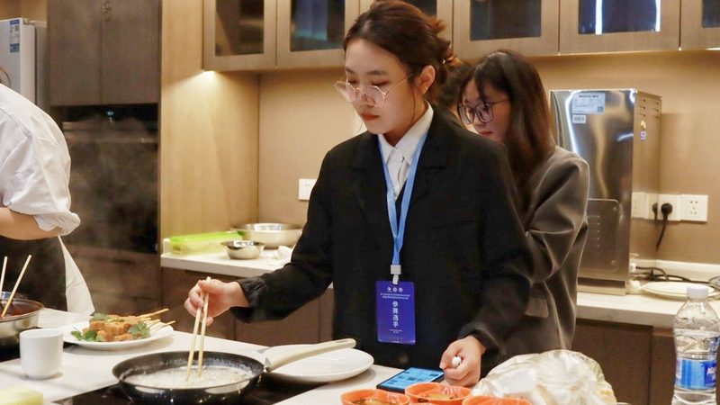 揭秘四川火锅底料代工贴牌全流程**