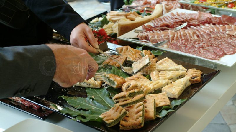 食品代加工与OEM定制：揭秘OEM定制的五大步骤
