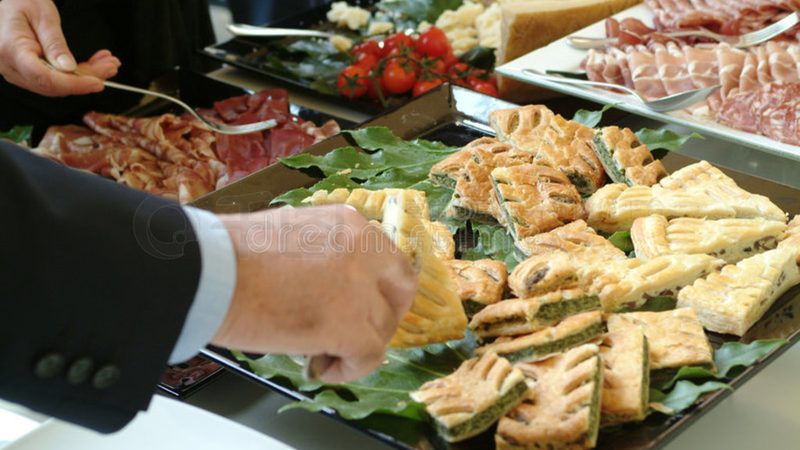 网红零食批发定制包装：揭秘其背后的秘密与趋势